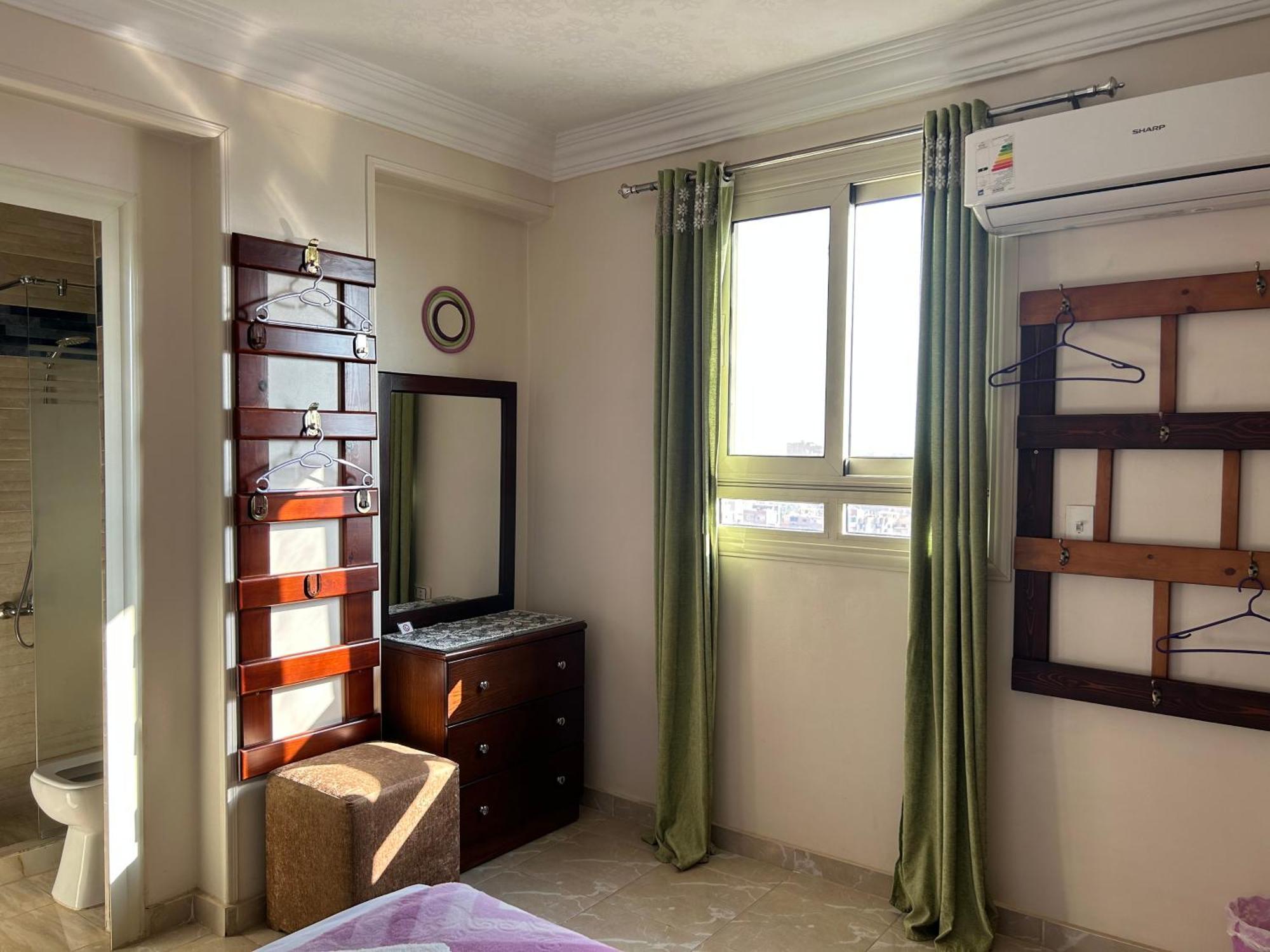 Isis Guest House Nazlet el-Sîsi Exteriör bild