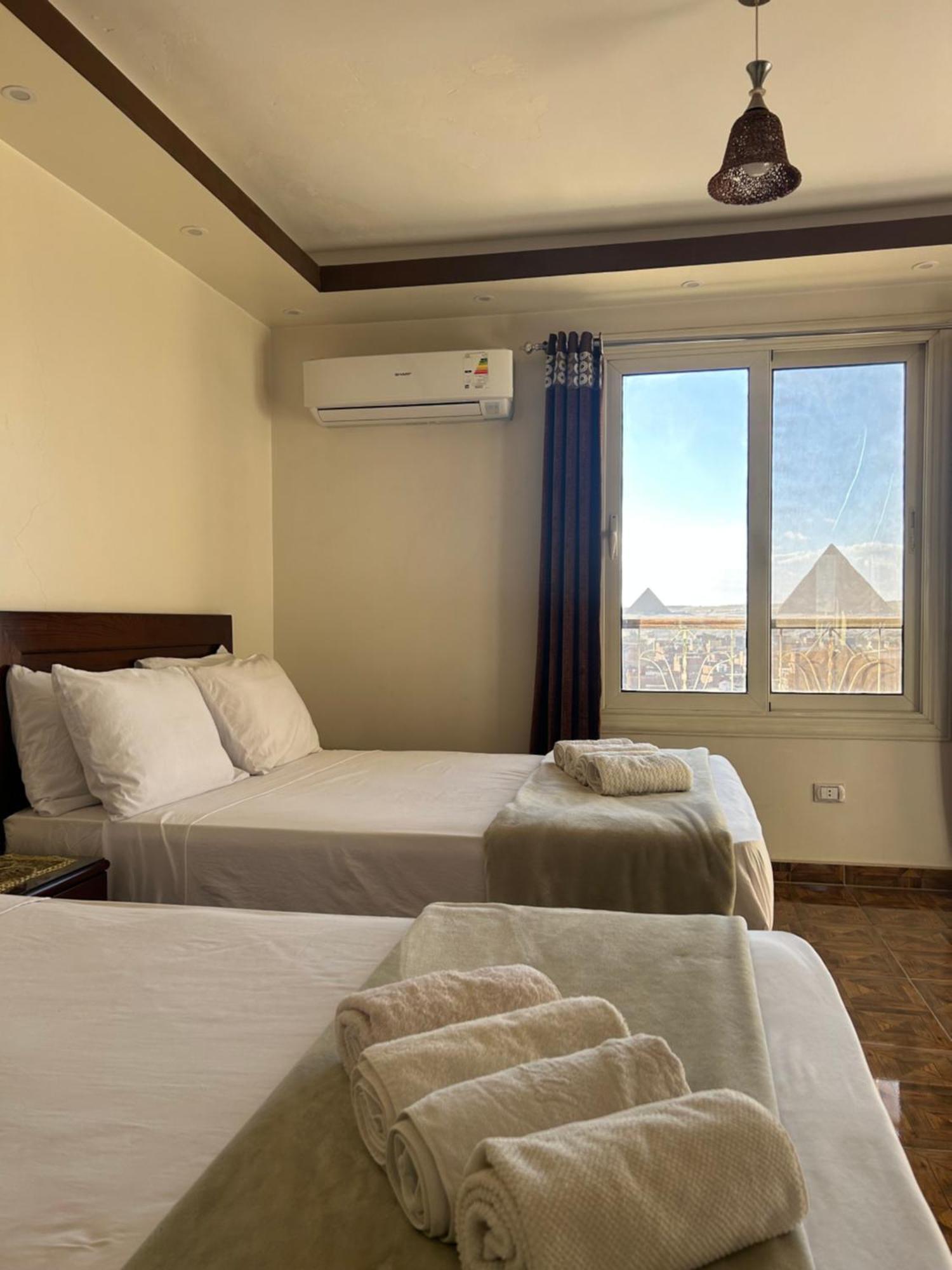 Isis Guest House Nazlet el-Sîsi Exteriör bild